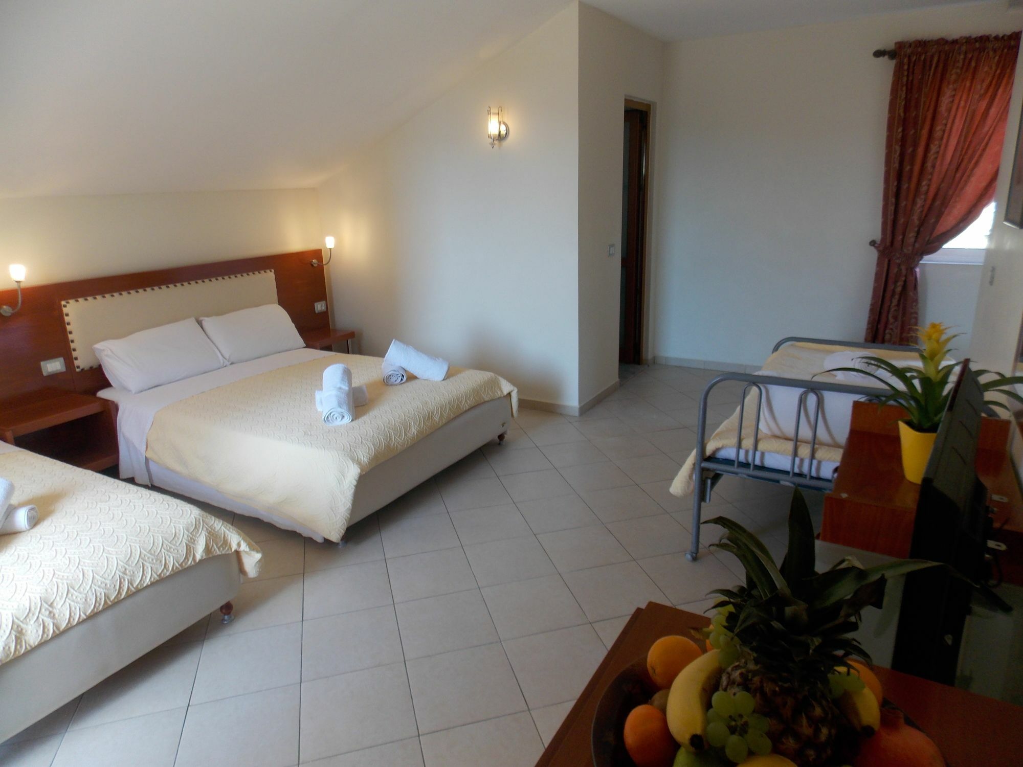 Hotel Veli ساراندا المظهر الخارجي الصورة