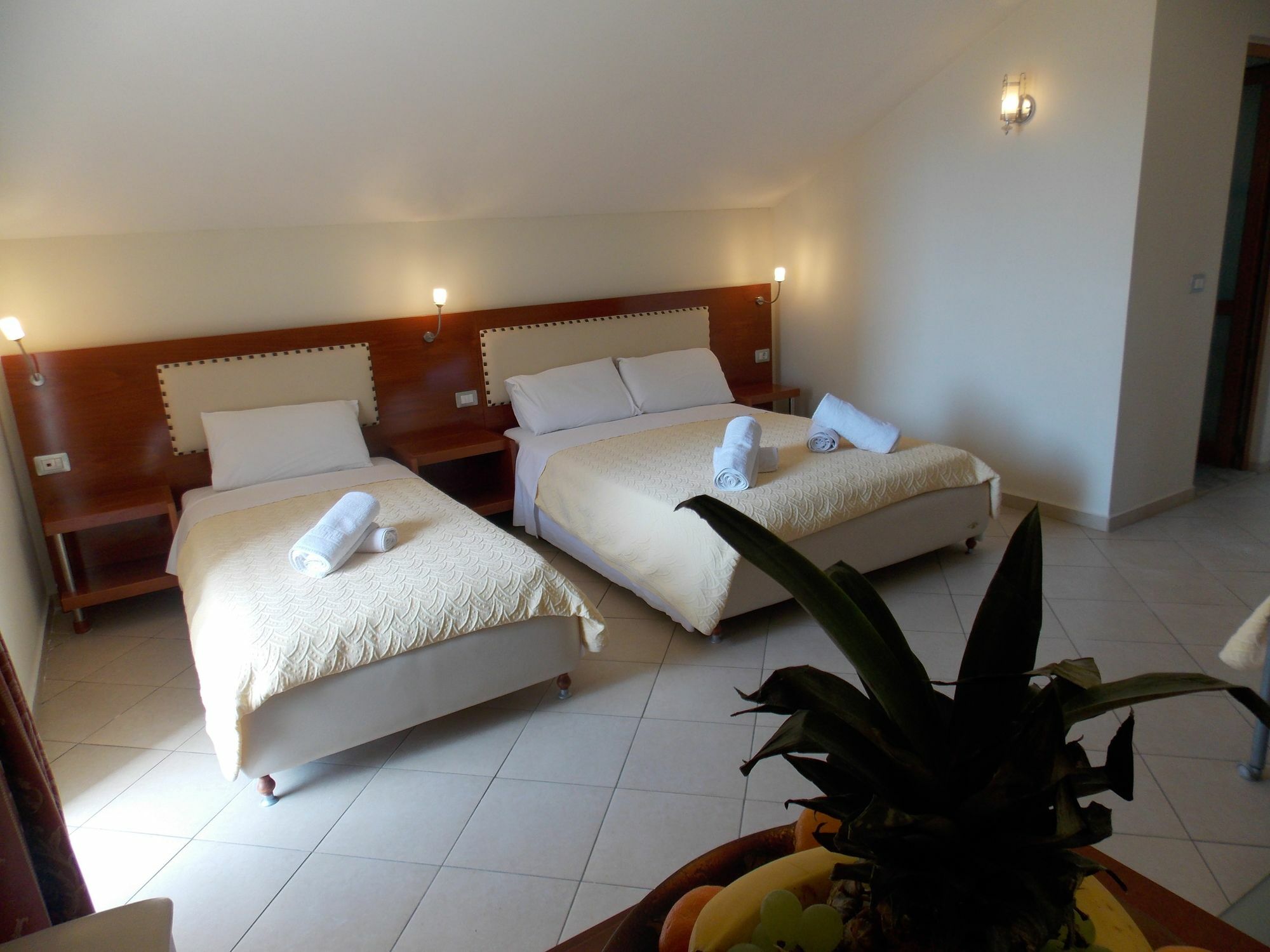 Hotel Veli ساراندا المظهر الخارجي الصورة